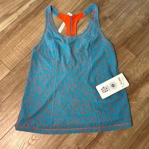 Lululemon lightened up Tank SeaWheez Collection size 6